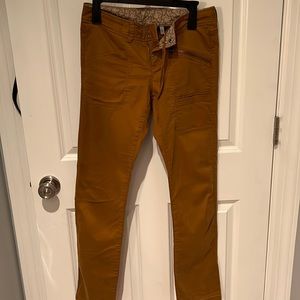 Athleta Cargos